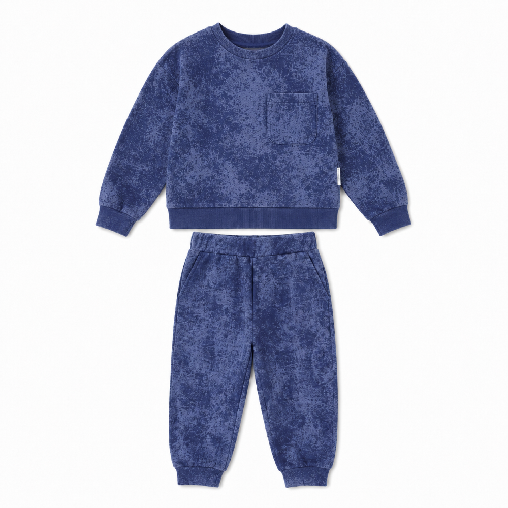 niebieski-komplet-dresowy-chlopiecy-marmurkowy-bluza-i-spodnie.webp